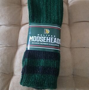 HALIFAX MOOSEHEADS WOOL socks hunter green old stock retro hockey merch M 6-9